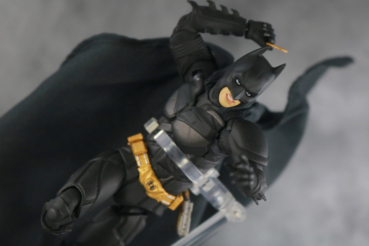 MAFEX　バットマン Ver.3.0　レビュー　アクション