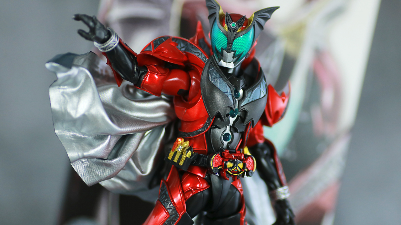 【闇皇帝】S.H.フィギュアーツ　仮面ライダーダークキバ　真骨彫製法　レビュー！