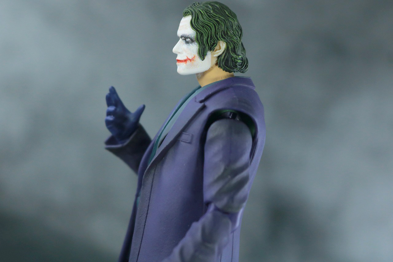 MAFEX　ジョーカー　Ver.2　レビュー　アクション