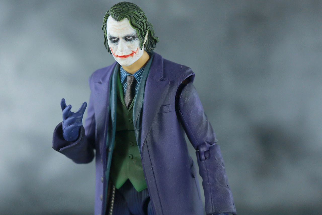 MAFEX　ジョーカー　Ver.2　レビュー　アクション