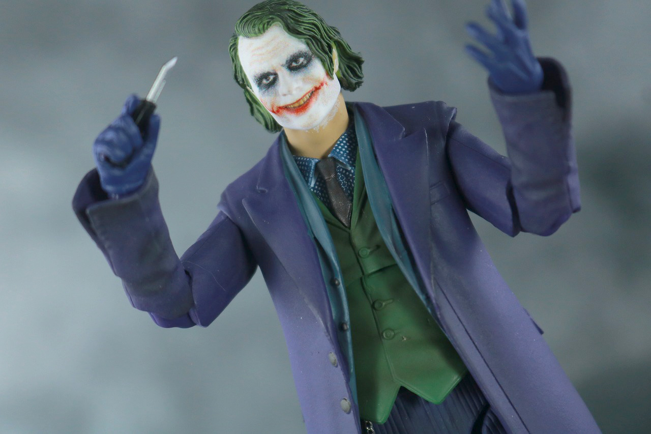 MAFEX　ジョーカー　Ver.2　レビュー　アクション