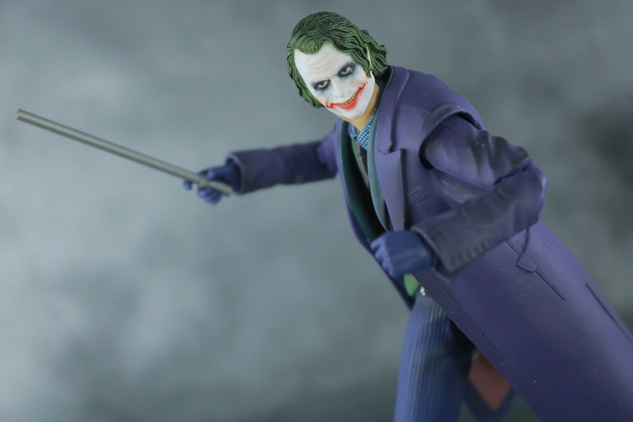 MAFEX　ジョーカー　Ver.2　レビュー　アクション