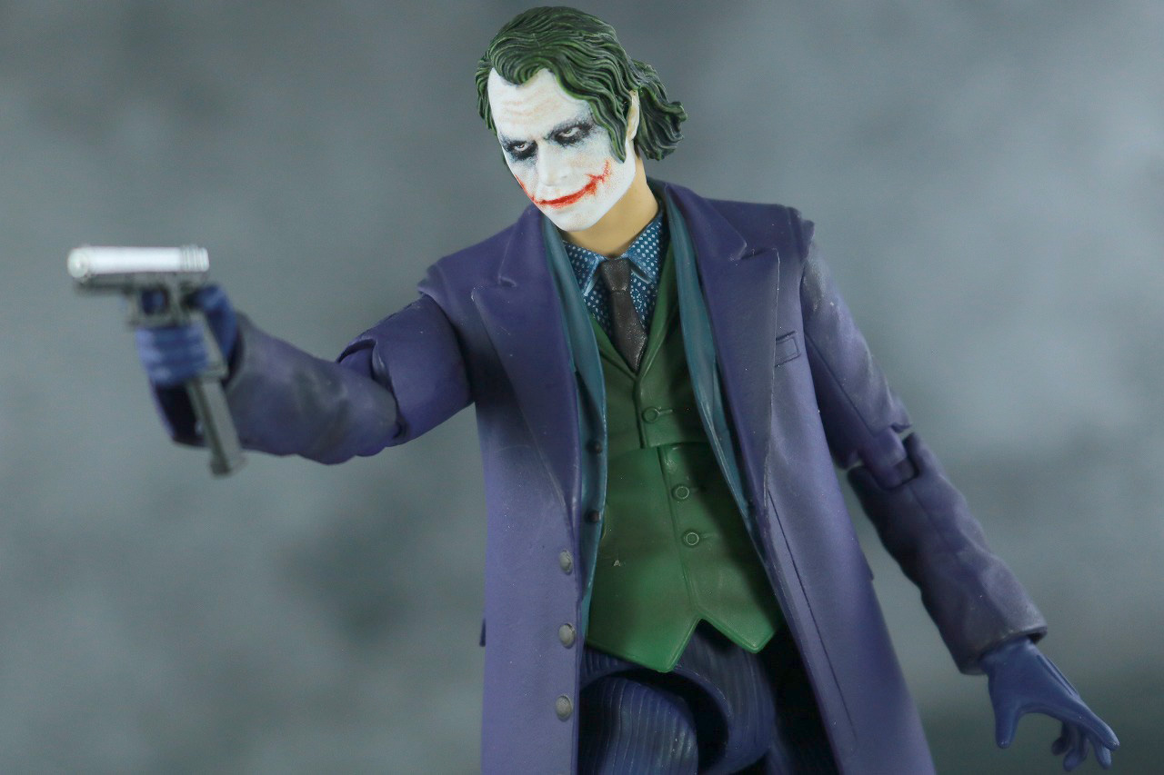 MAFEX　ジョーカー　Ver.2　レビュー　アクション