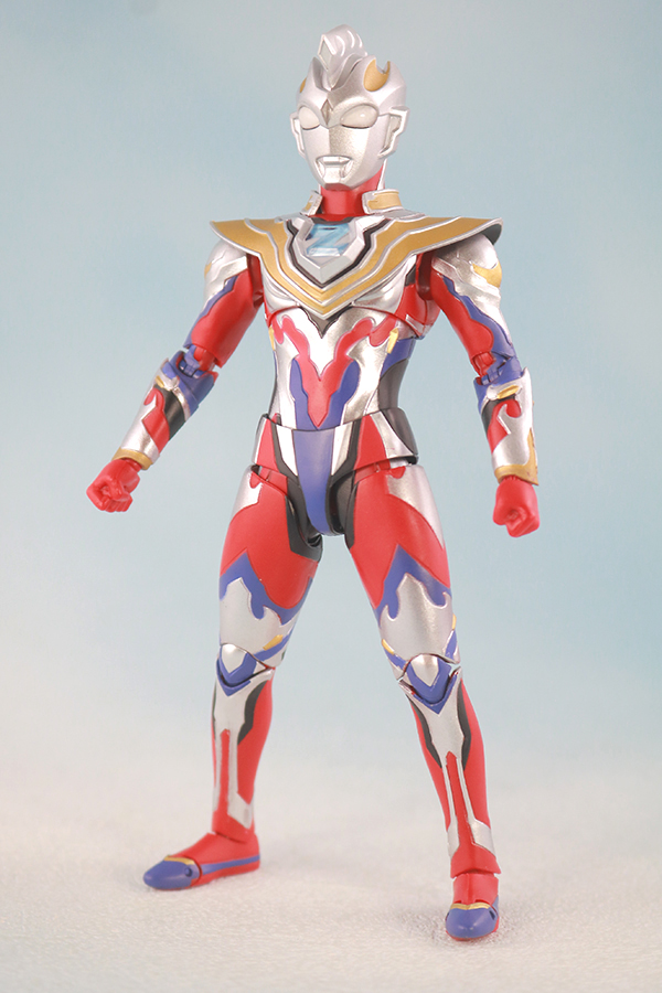 S.H.フィギュアーツ　ウルトラマンゼット　ガンマフューチャー　レビュー　本体