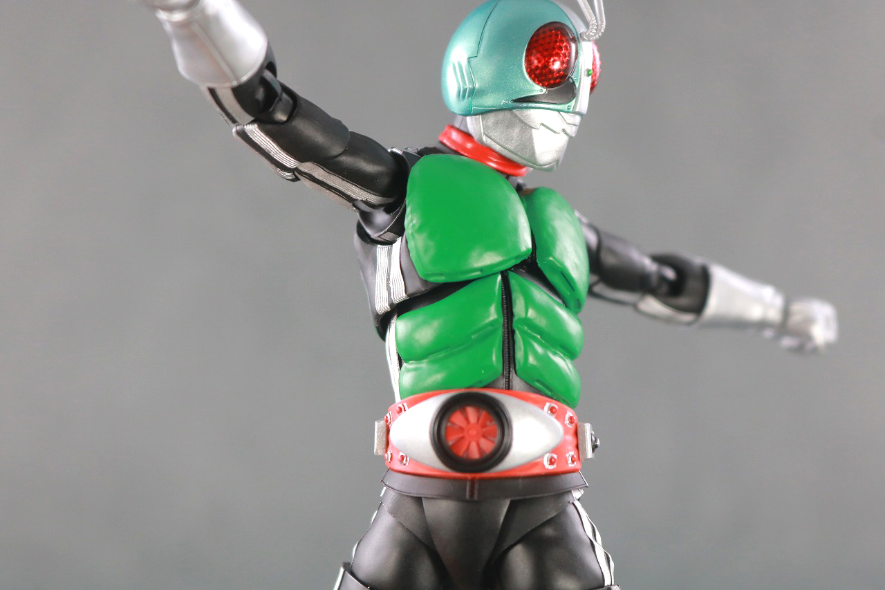 S.H.フィギュアーツ　仮面ライダー新1号 50th Anniversary Ver.　真骨彫製法　レビュー　可動範囲