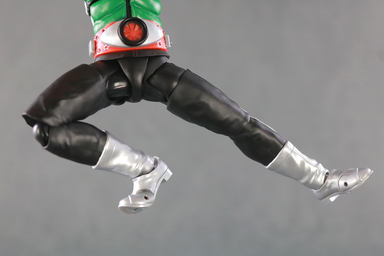 S.H.フィギュアーツ　仮面ライダー新1号 50th Anniversary Ver.　真骨彫製法　レビュー　可動範囲