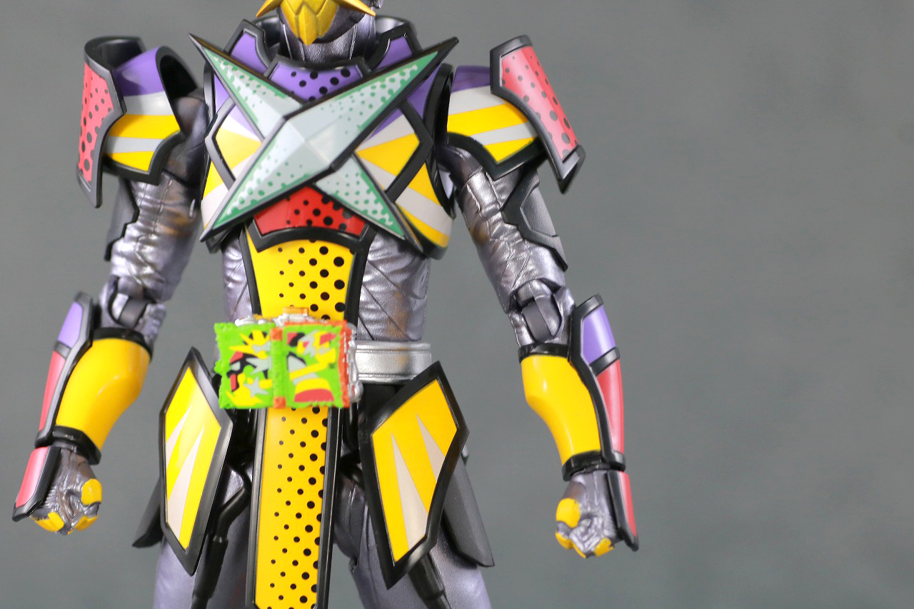 S.H.フィギュアーツ　仮面ライダー最光 金の武器 銀の武器／エックスソードマン　レビュー　本体