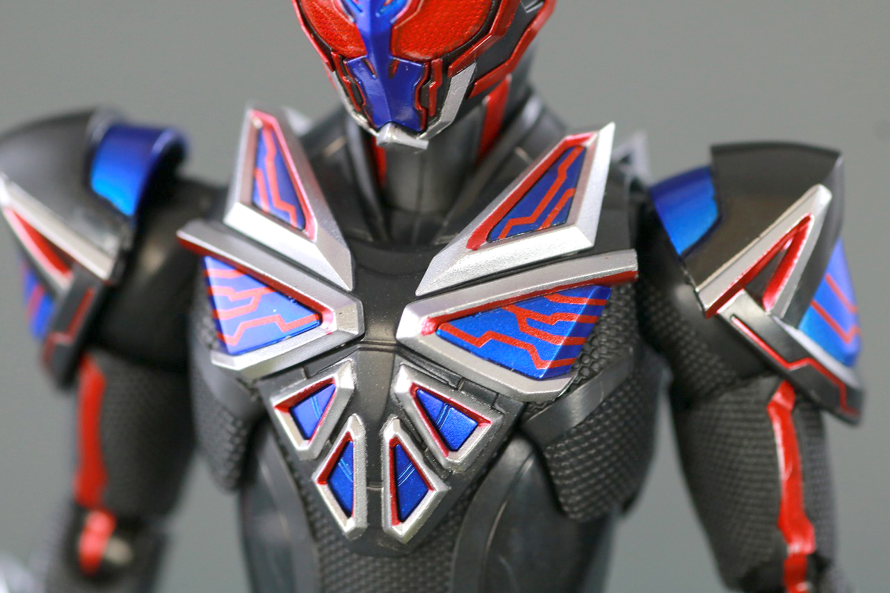 S.H.フィギュアーツ　仮面ライダーエデン　レビュー　本体