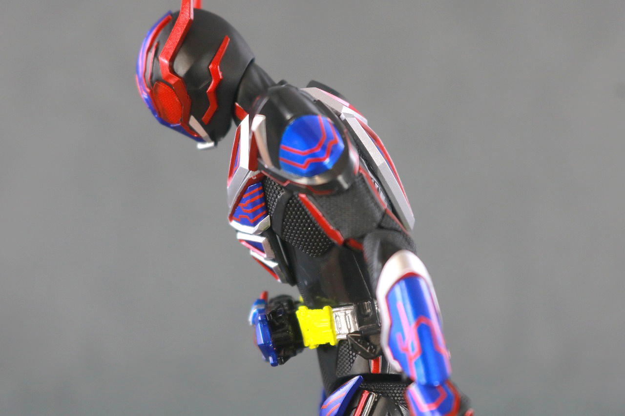 S.H.フィギュアーツ　仮面ライダーエデン　レビュー　可動範囲