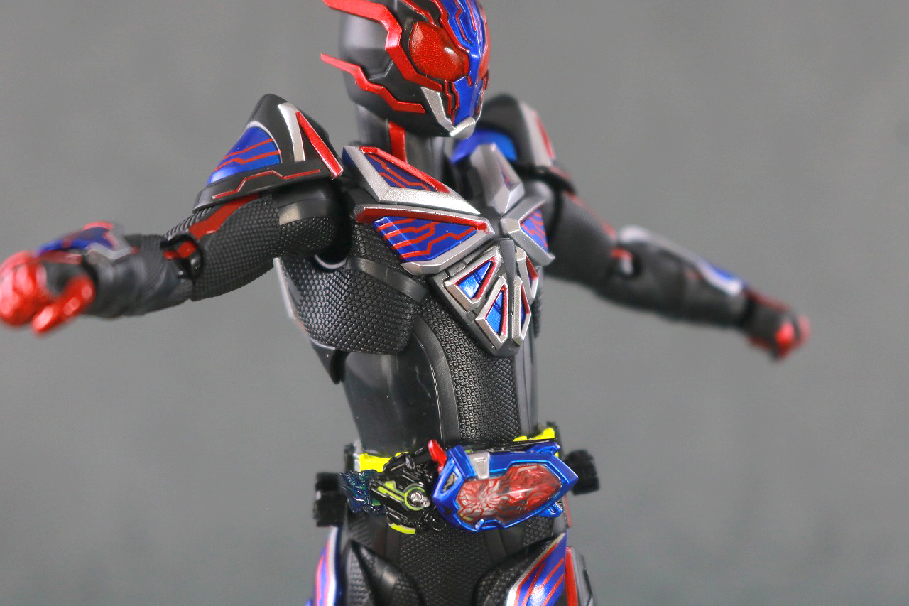 S.H.フィギュアーツ　仮面ライダーエデン　レビュー　可動範囲