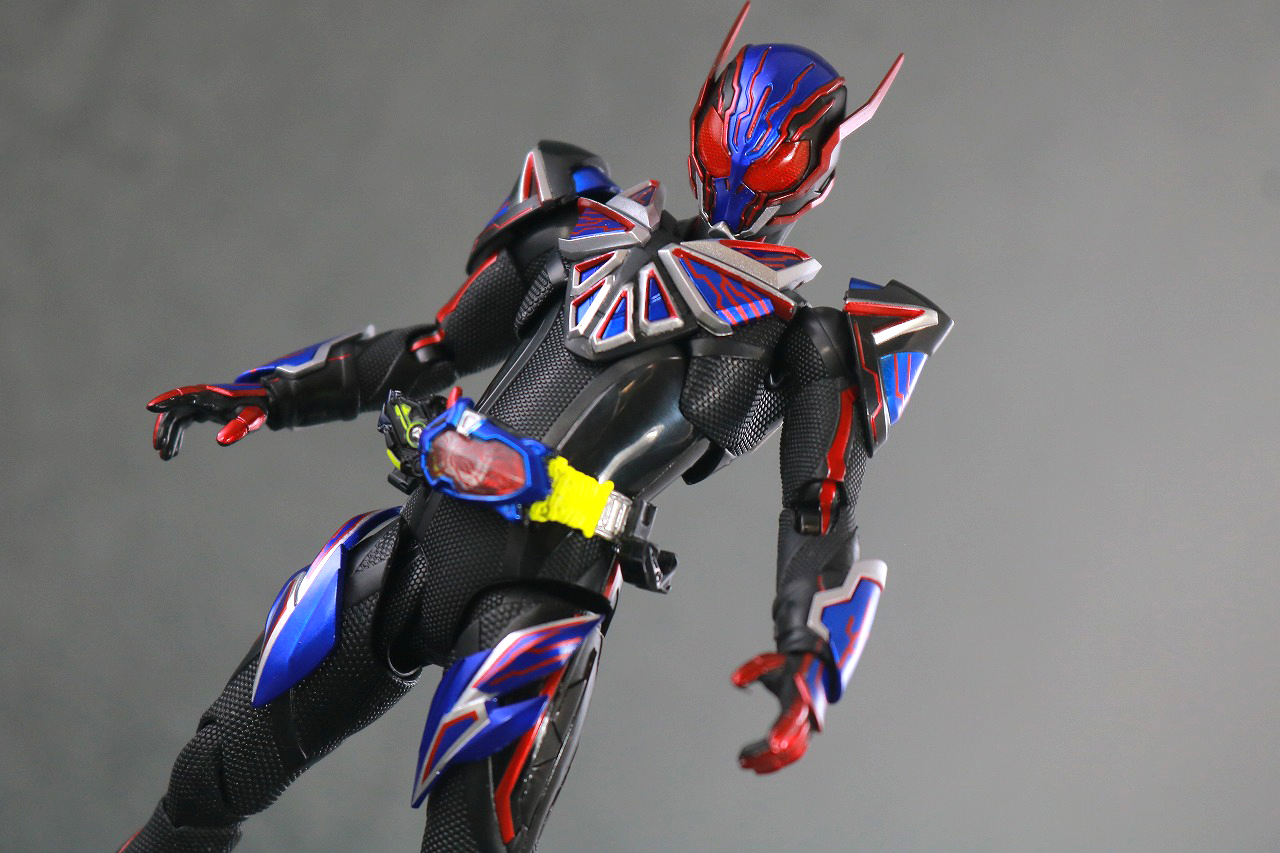 S.H.フィギュアーツ　仮面ライダーエデン　レビュー　アクション