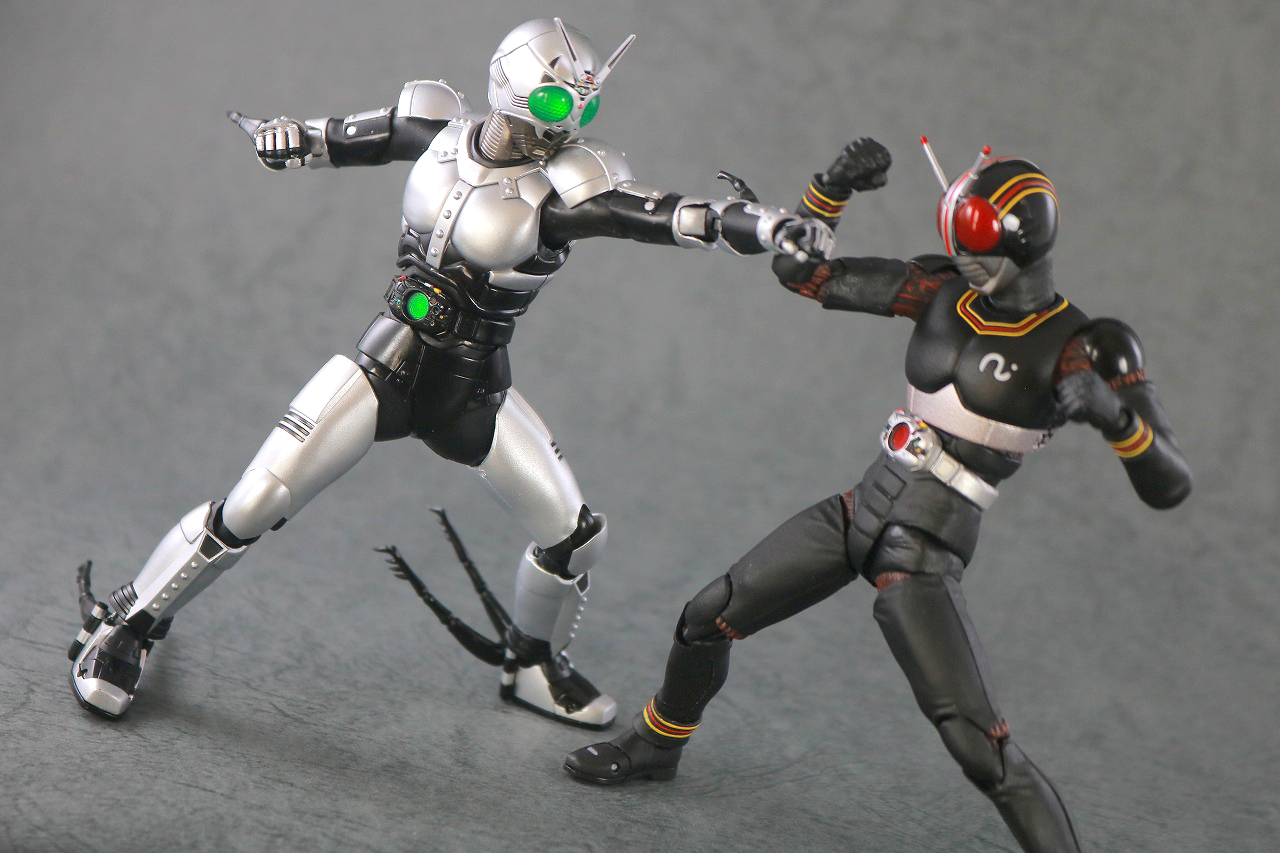 S.H.フィギュアーツ　シャドームーン　真骨彫製法　レビュー　アクション　仮面ライダーブラック