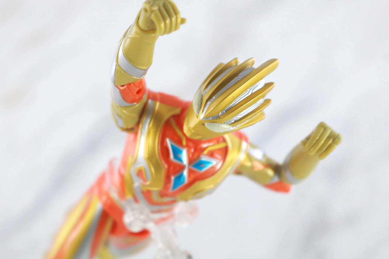 ウルトラアクションフィギュア　グリッタートリガーエタニティ　レビュー　アクション