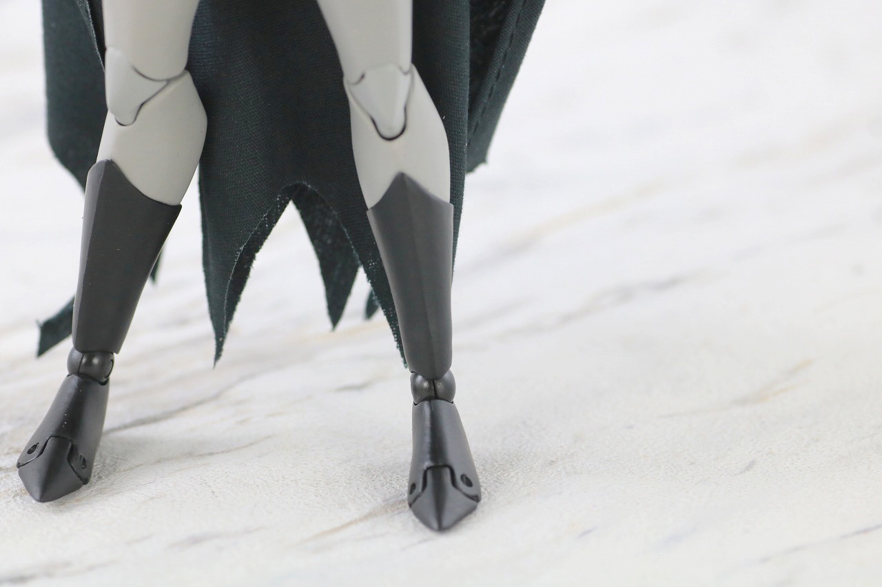 MAFEX　バットマン　THE NEW BATMAN ADVENTURES　レビュー　本体