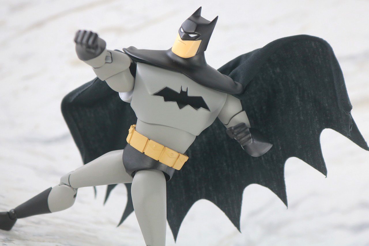 MAFEX　バットマン　THE NEW BATMAN ADVENTURES　レビュー　アクション