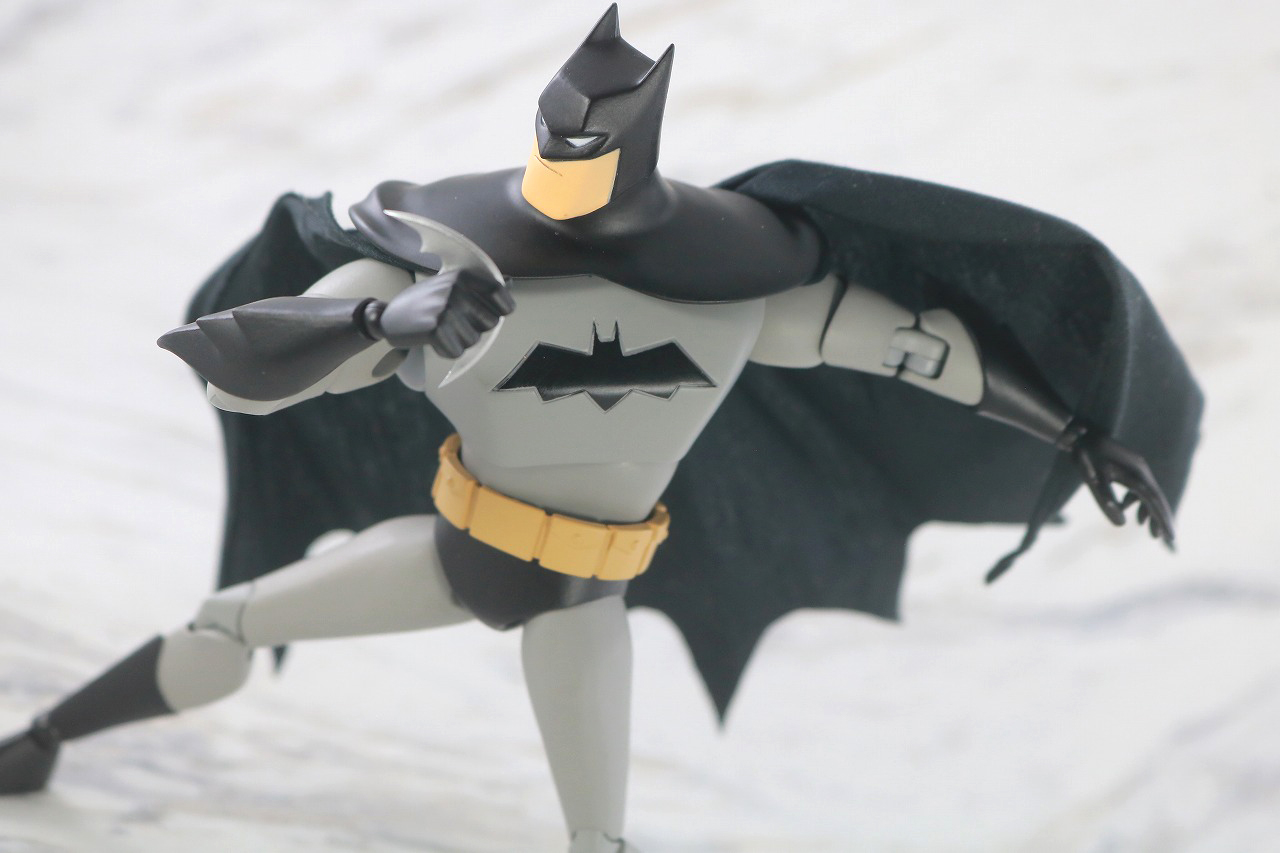 MAFEX　バットマン　THE NEW BATMAN ADVENTURES　レビュー　アクション