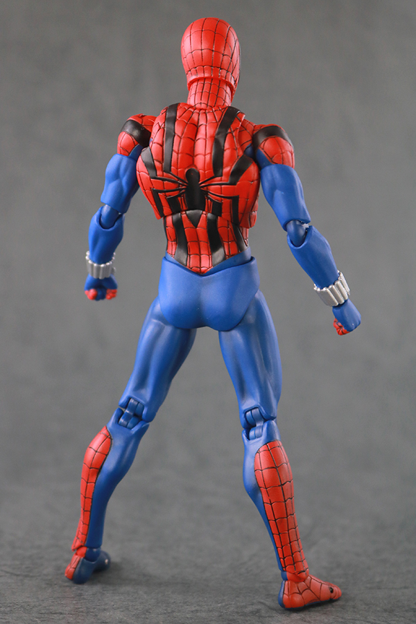 MAFEX　スパイダーマン　ベン・ライリー　レビュー　本体