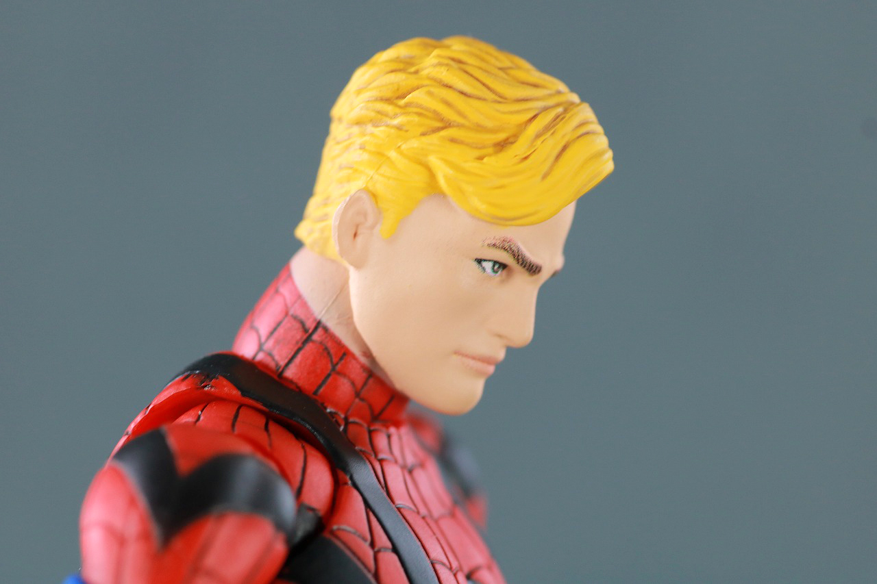 MAFEX　スパイダーマン　ベン・ライリー　レビュー　付属品　素顔ヘッド