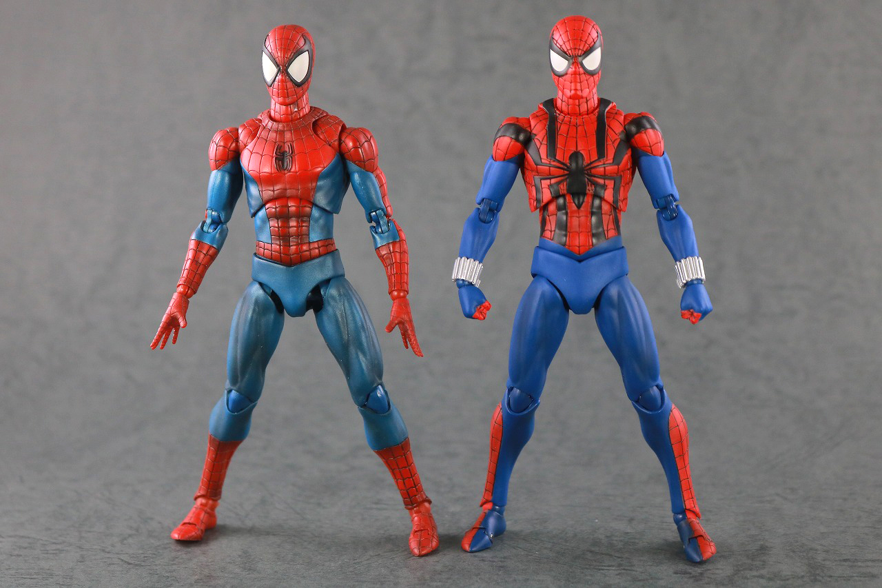 MAFEX　スパイダーマン　ベン・ライリー　レビュー　本体　ピーター・パーカー　比較