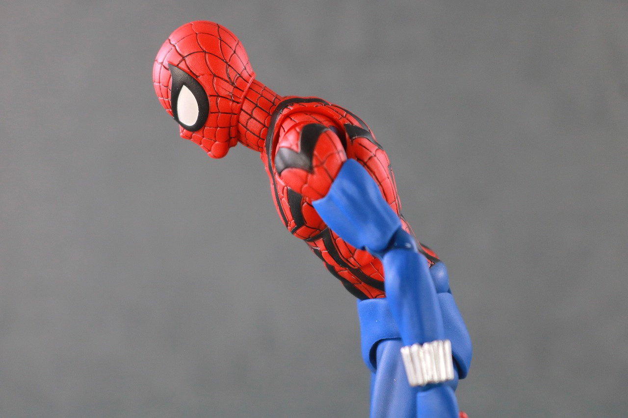 MAFEX　スパイダーマン　ベン・ライリー　レビュー　可動範囲