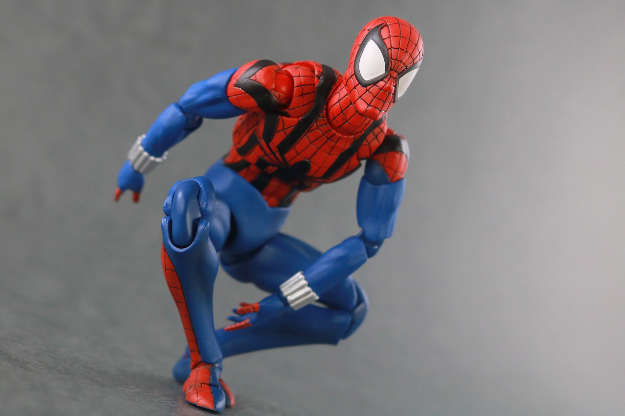 MAFEX　スパイダーマン　ベン・ライリー　レビュー　アクション