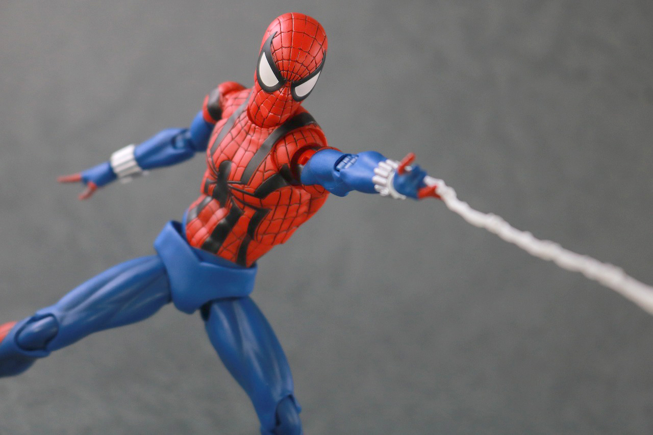 MAFEX　スパイダーマン　ベン・ライリー　レビュー　アクション