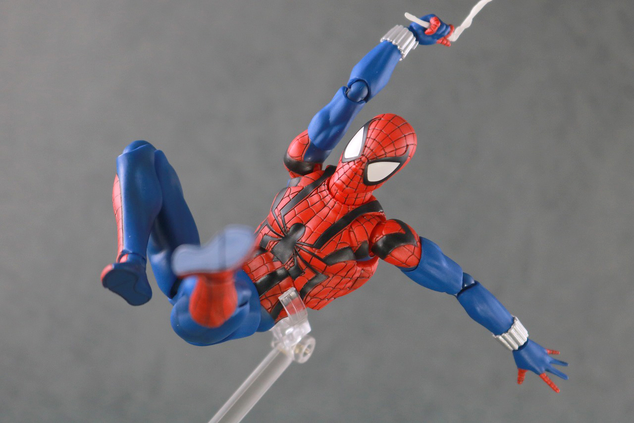 MAFEX　スパイダーマン（ベン・ライリー）　レビュー