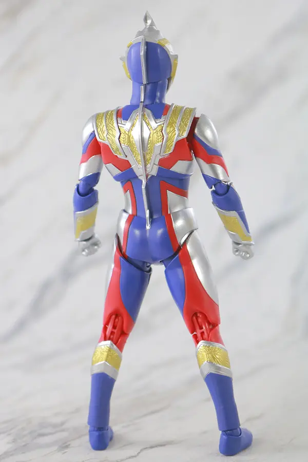 S.H.フィギュアーツ　ウルトラマントリガー マルチタイプ　レビュー　本体