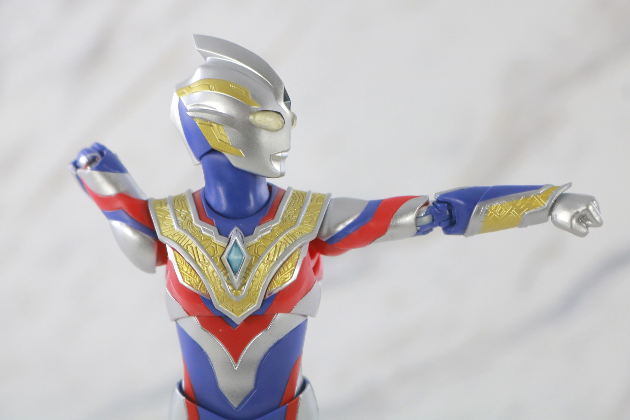 S.H.フィギュアーツ　ウルトラマントリガー マルチタイプ　レビュー　可動範囲