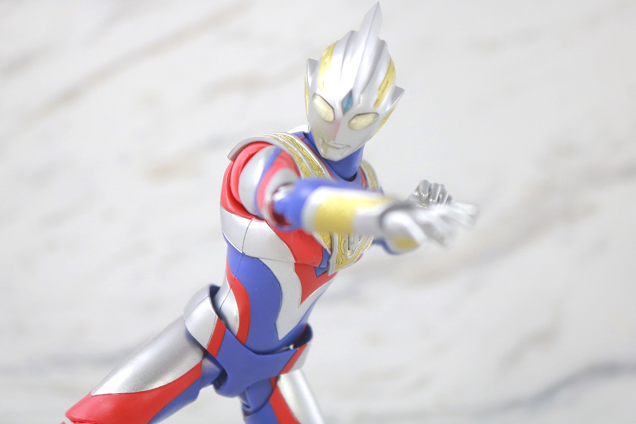 S.H.フィギュアーツ　ウルトラマントリガー マルチタイプ　レビュー　アクション