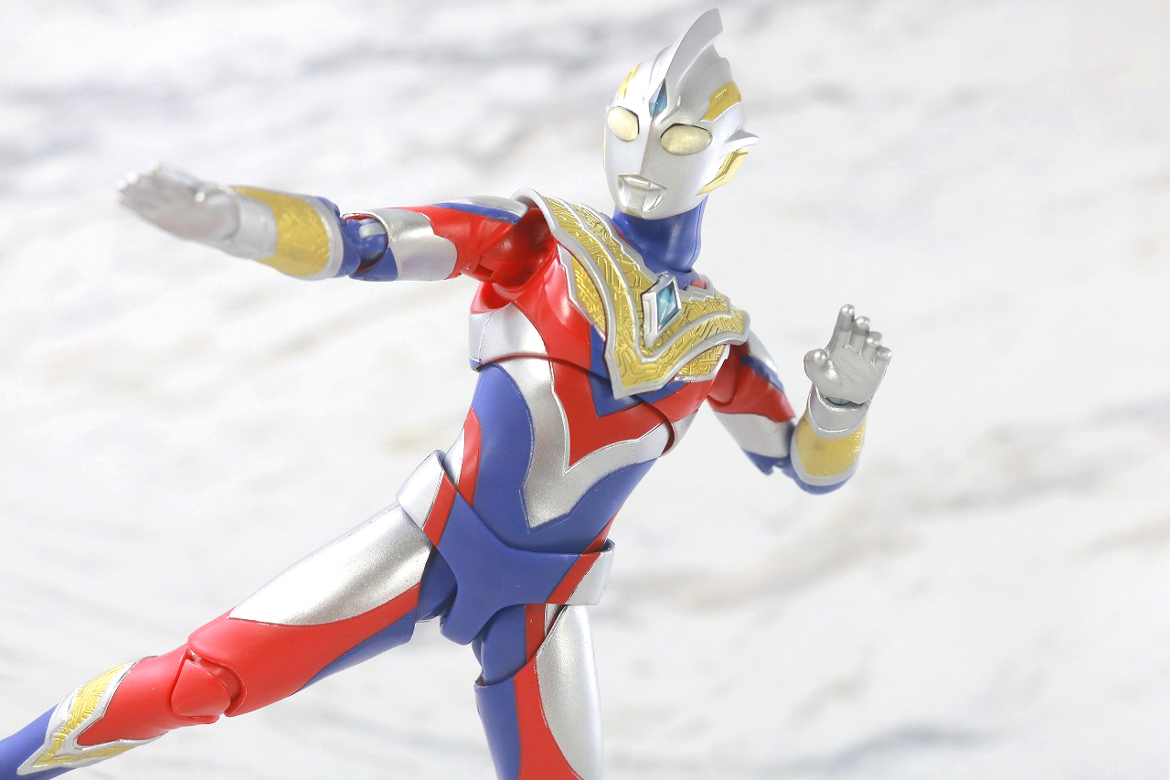 S.H.フィギュアーツ　ウルトラマントリガー マルチタイプ　レビュー　アクション