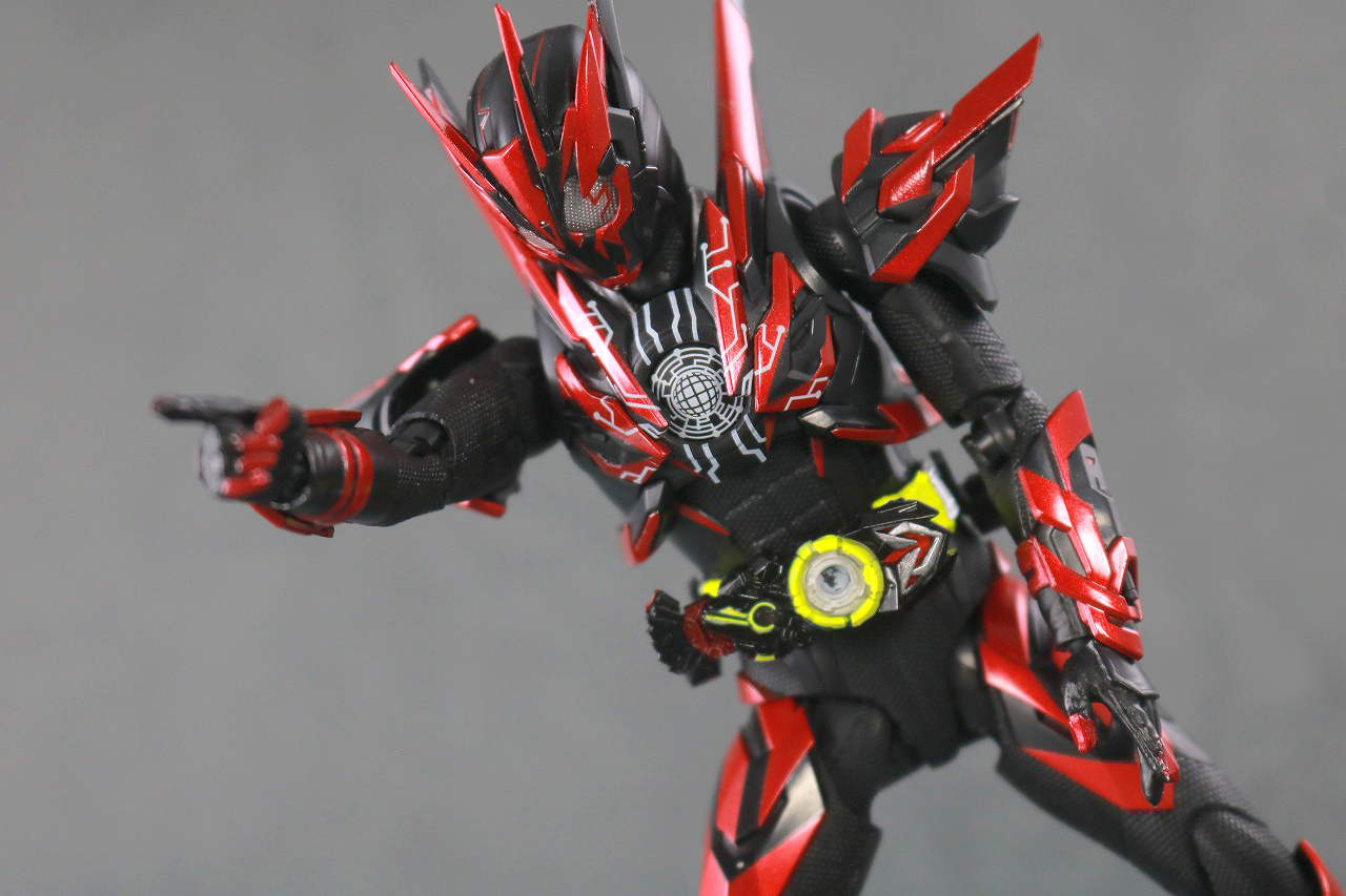 S.H.フィギュアーツ　仮面ライダーゼロワン ヘルライジングホッパー　レビュー　アクション