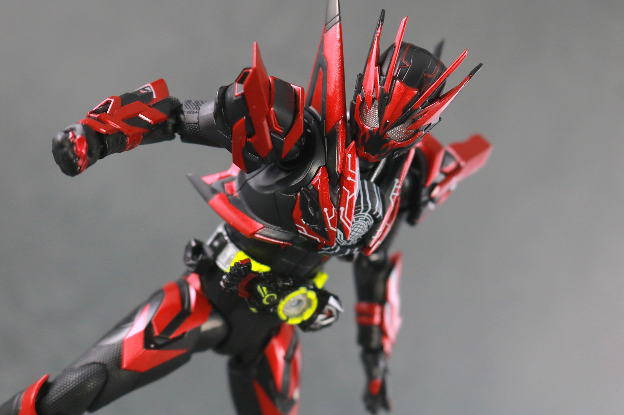 S.H.フィギュアーツ　仮面ライダーゼロワン ヘルライジングホッパー　レビュー　アクション