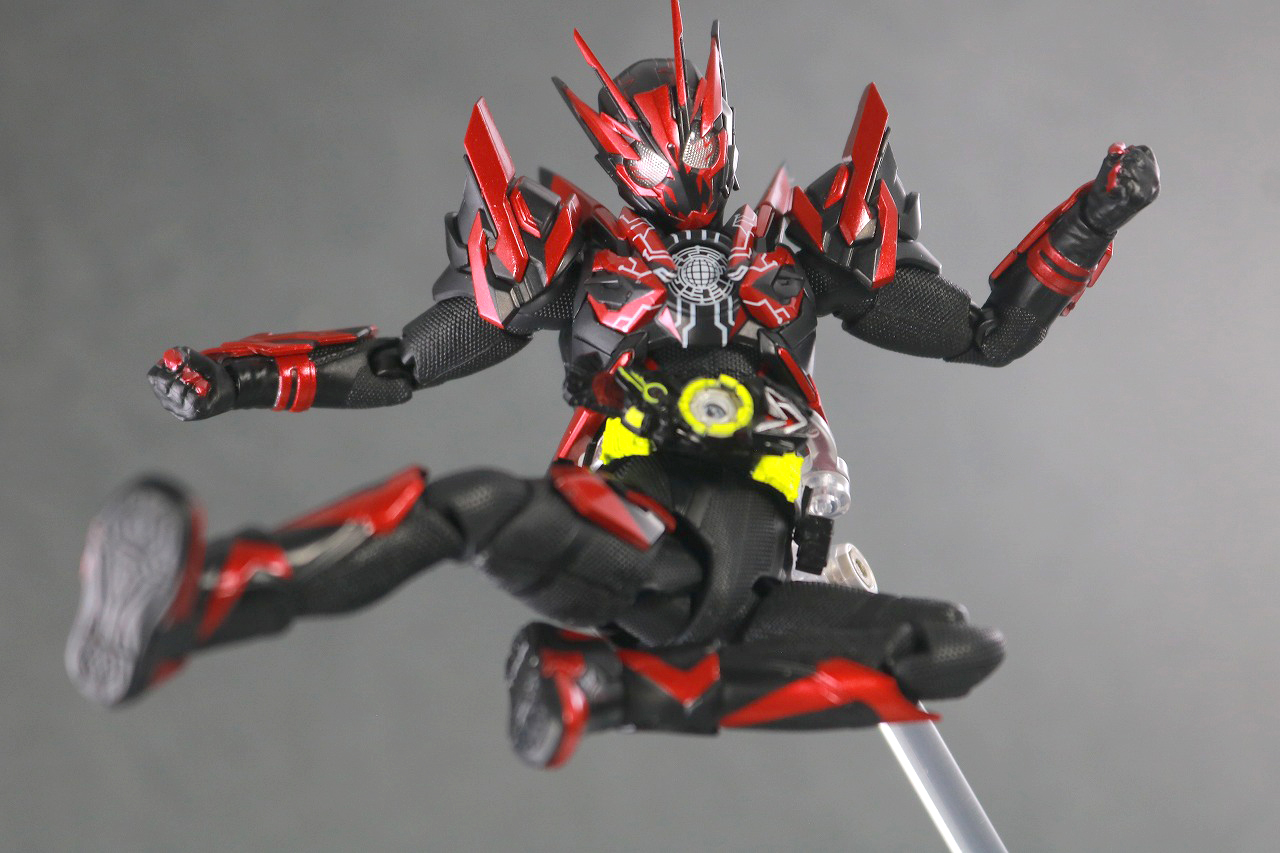 S.H.フィギュアーツ　仮面ライダーゼロワン ヘルライジングホッパー　レビュー