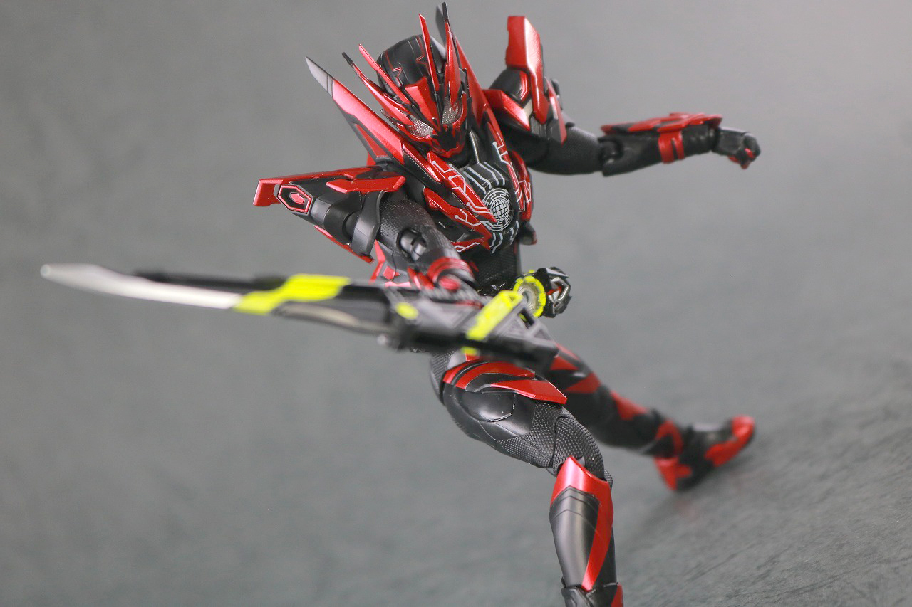 S.H.フィギュアーツ　仮面ライダーゼロワン ヘルライジングホッパー　レビュー　アクション