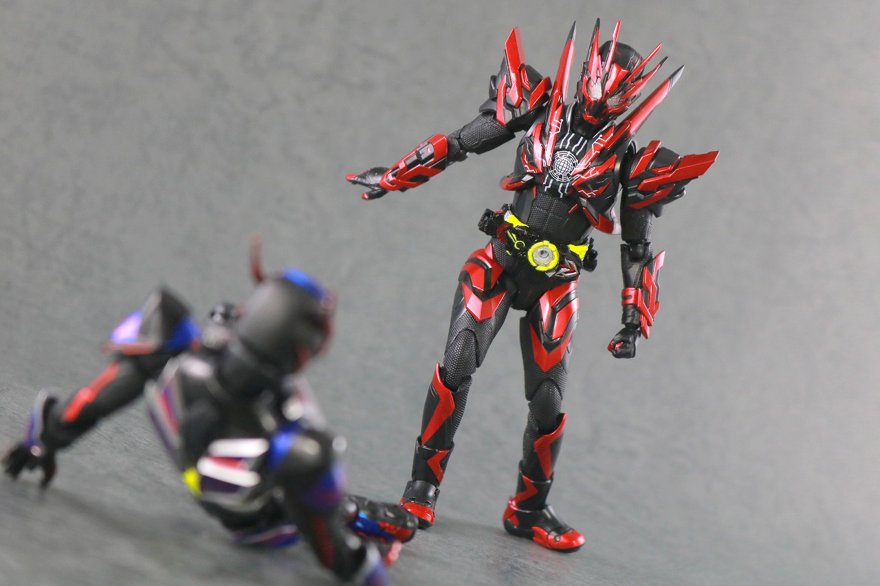 S.H.フィギュアーツ　仮面ライダーゼロワン ヘルライジングホッパー　レビュー　アクション