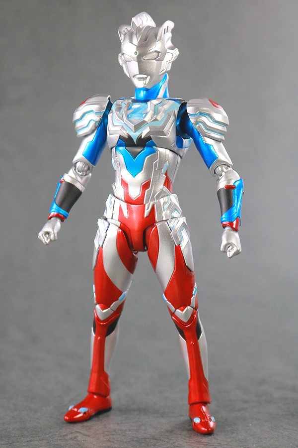 S.H.フィギュアーツ　ウルトラマンゼット アルファエッジ　Special Color Ver.　レビュー　本体