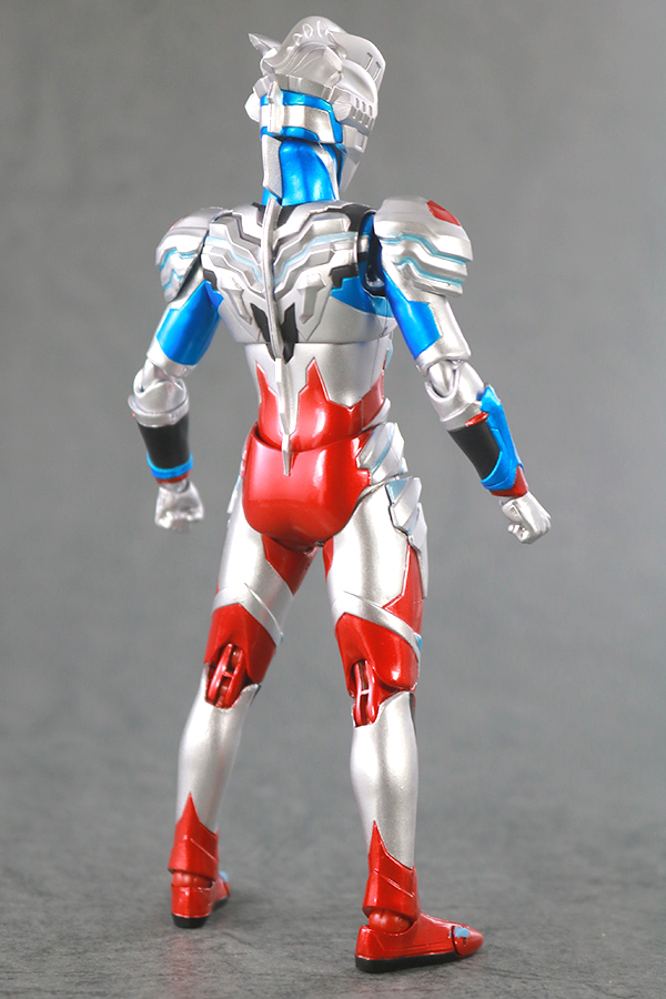 S.H.フィギュアーツ　ウルトラマンゼット アルファエッジ　Special Color Ver.　レビュー　本体