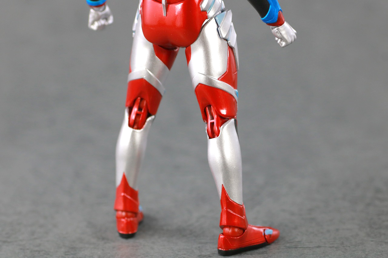 S.H.フィギュアーツ　ウルトラマンゼット アルファエッジ　Special Color Ver.　レビュー　本体