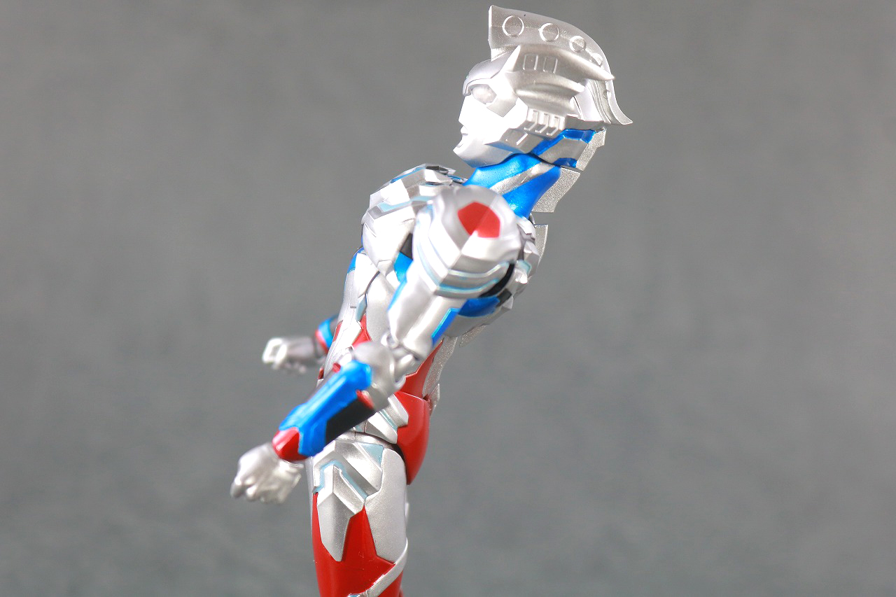 S.H.フィギュアーツ　ウルトラマンゼット アルファエッジ　Special Color Ver.　レビュー　可動範囲