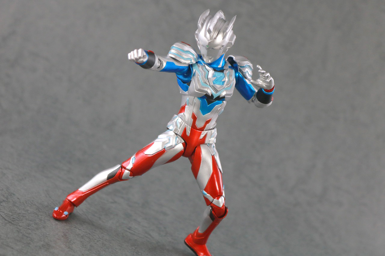 S.H.フィギュアーツ　ウルトラマンゼット アルファエッジ　Special Color Ver.　レビュー　アクション