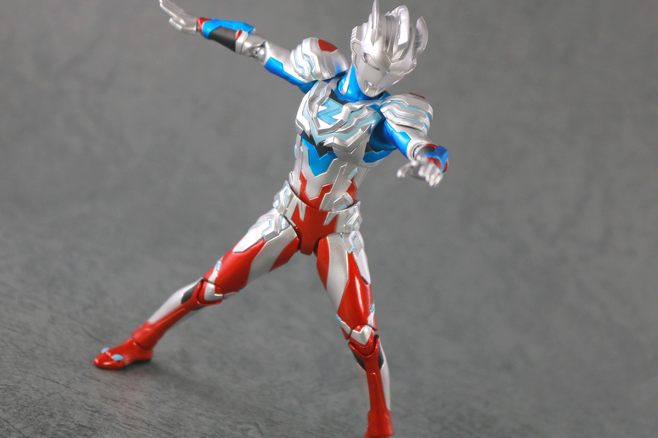 S.H.フィギュアーツ　ウルトラマンゼット アルファエッジ　Special Color Ver.　レビュー　アクション