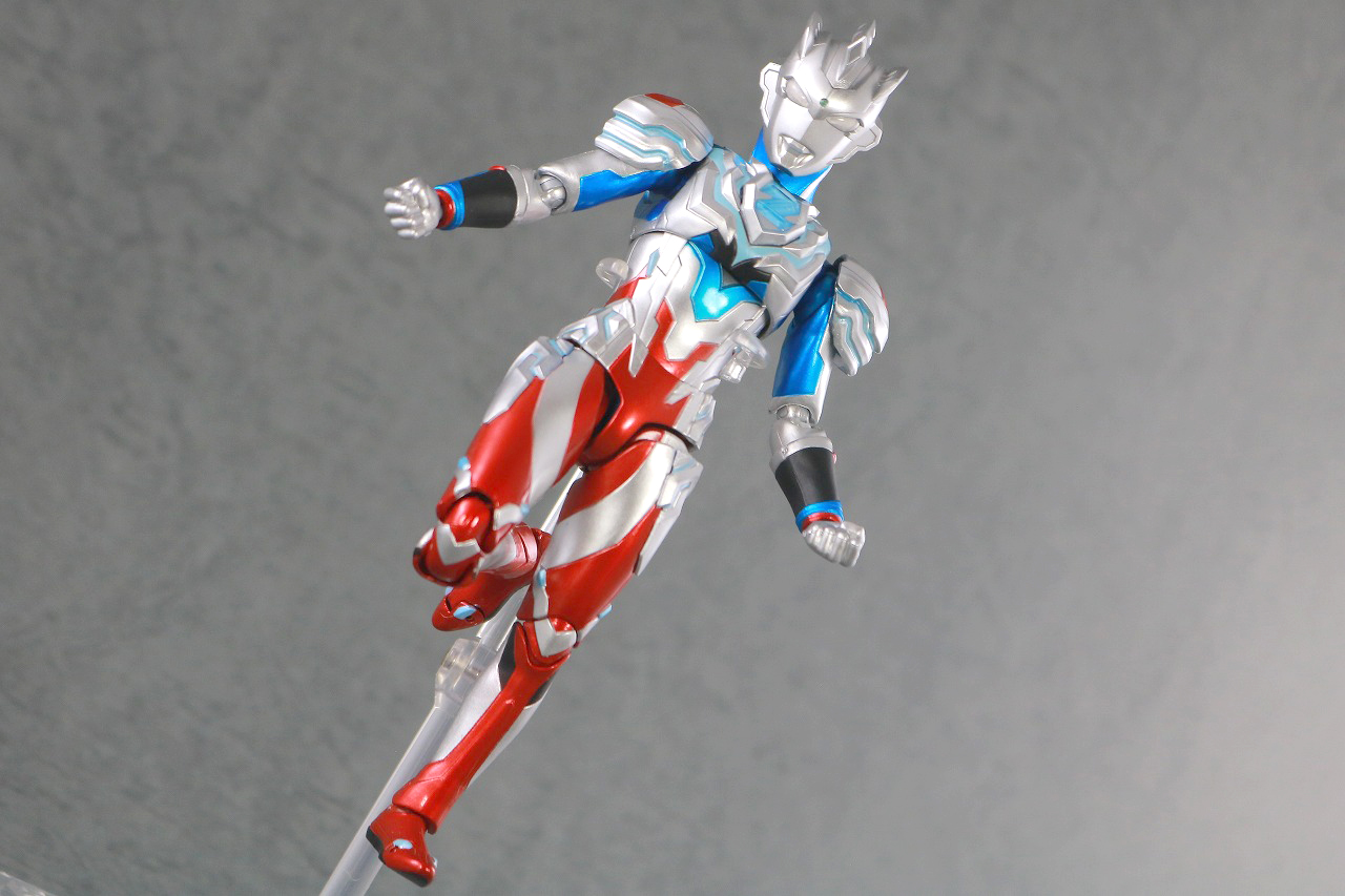 S.H.フィギュアーツ　ウルトラマンゼット アルファエッジ　Special Color Ver.　レビュー　アクション