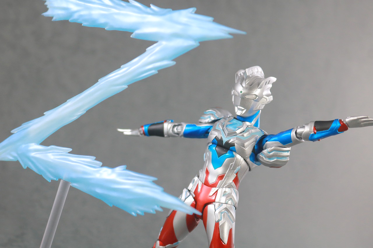 S.H.フィギュアーツ　ウルトラマンゼット アルファエッジ　Special Color Ver.　レビュー　アクション