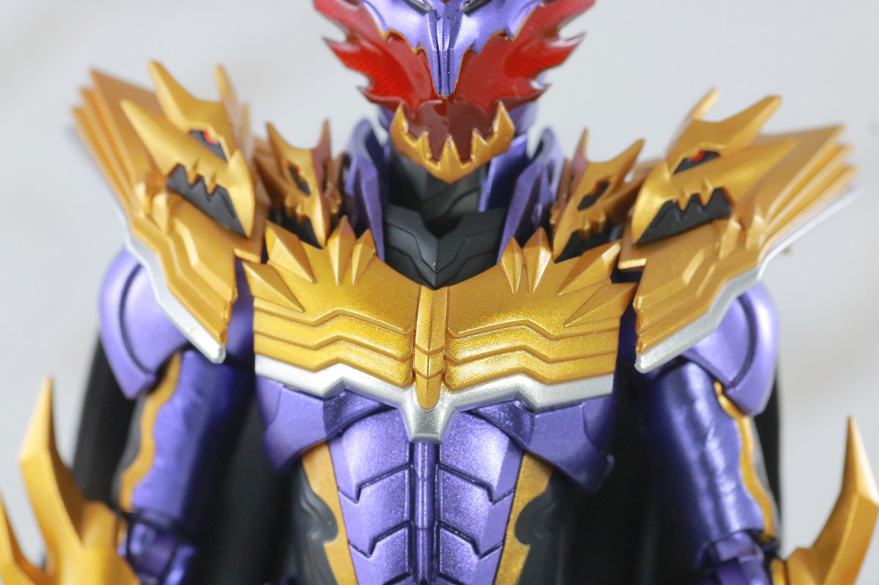 S.H.フィギュアーツ　仮面ライダーカリバー ジャオウドラゴン　レビュー　本体