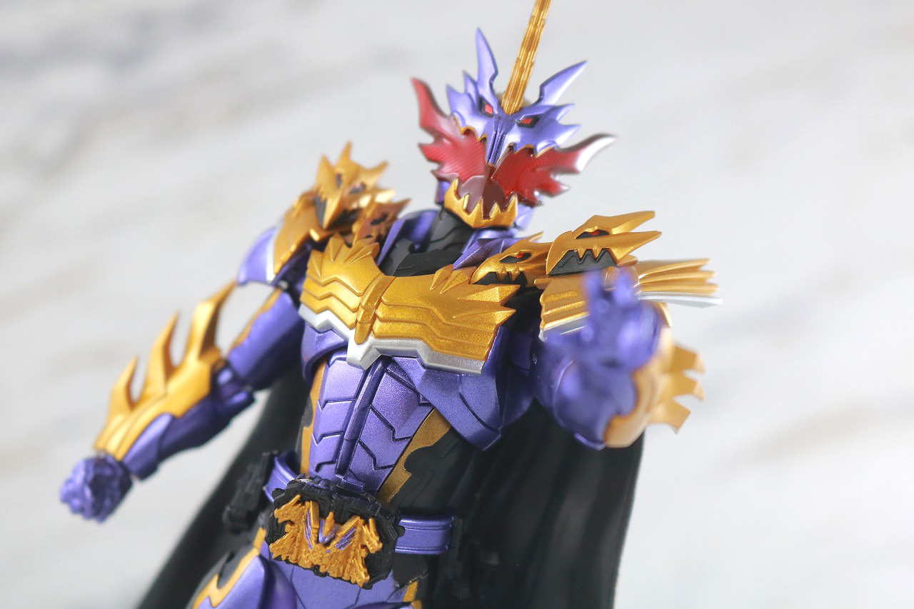 S.H.フィギュアーツ　仮面ライダーカリバー ジャオウドラゴン　レビュー　アクション