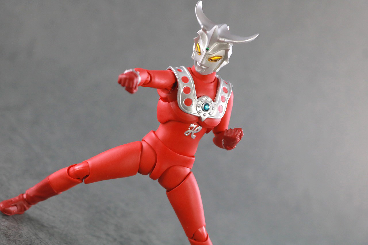 S.H.フィギュアーツ　ウルトラマンレオ　レビュー　アクション