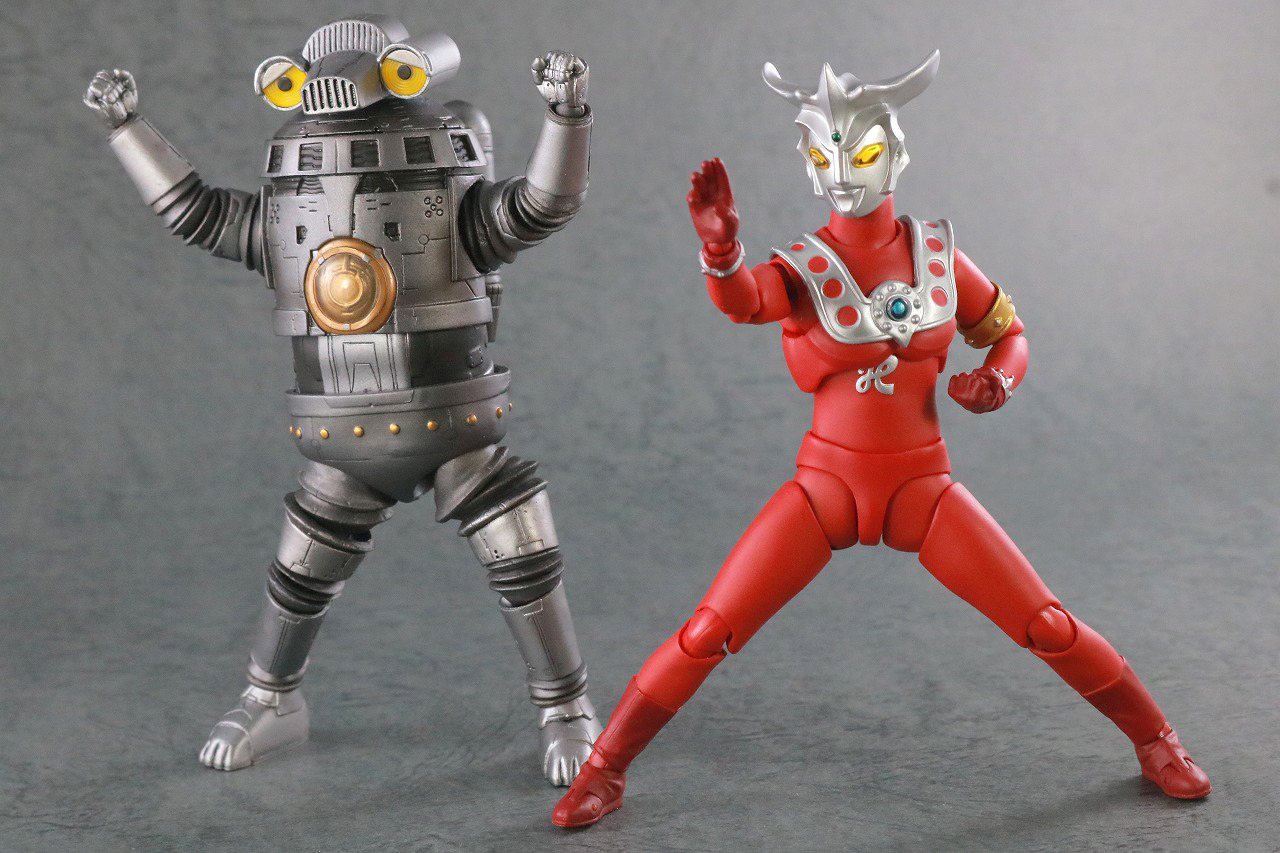 S.H.フィギュアーツ　ウルトラマンレオ　レビュー　アクション　セブンガー