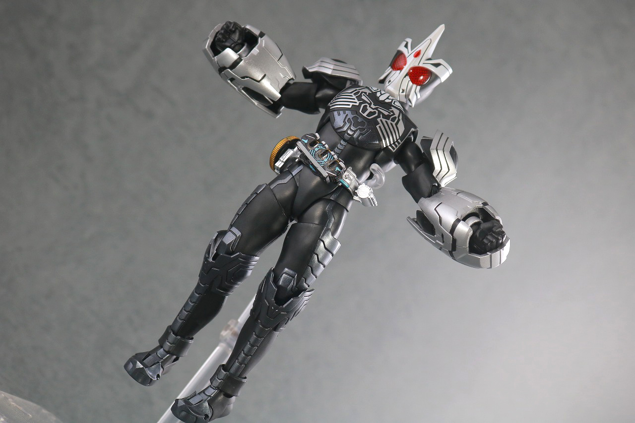 S.H.フィギュアーツ　仮面ライダーオーズ サゴーゾコンボ 真骨彫製法　レビュー　アクション