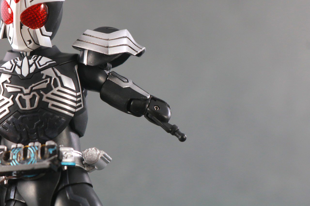 S.H.フィギュアーツ　仮面ライダーオーズ サゴーゾコンボ 真骨彫製法　レビュー　付属品　ゴリバゴーン　腕パーツ